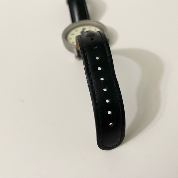 Monty Python Ministry of Silly Walks Men's Watch - Picture 9 of 16